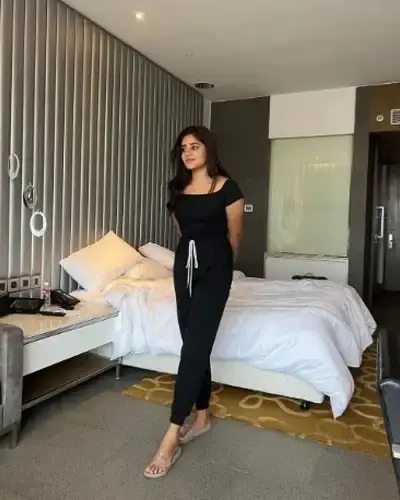 Call Girls Jor Bagh Cash On Delivery